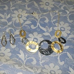 * Beautiful Pressed Metal Necklace and Earrings